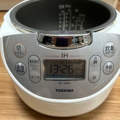 炊飯器　TOSHIBA RC-10HH
