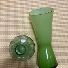 花瓶　グリーン
