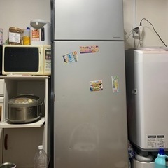 HITACHI 2016製　225L 冷凍室が弱い