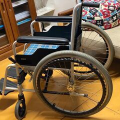 自走式車椅子  折り畳み アルミ karma製