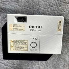 【最終値引き】プロゼクターRICOH・リコー（使用頻度浅い)