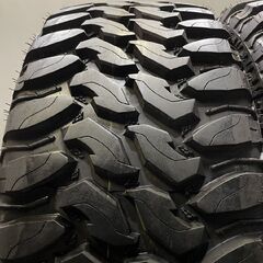 走行短め RADAR RENEGADE R7 M/T 33×12.50R18LT 18インチ 夏タイヤ 4本 