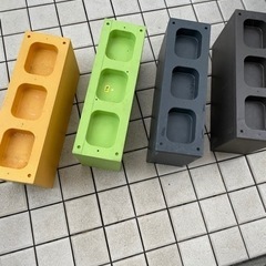 プラスチック収納付きブロック④個