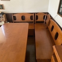 収納付きダイニングテーブルセット