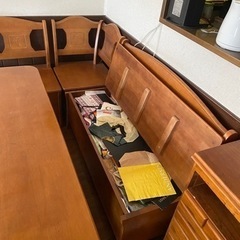 収納付きダイニングテーブルセット