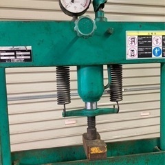 油圧プレス　5t ジャッキ　整備　メンテナンス　工具　