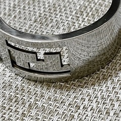 美品/稼働品]FENDI フェンディ バングルウォッチ/3250/黒文字盤 