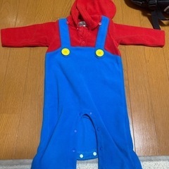 マリオ　服　80センチ