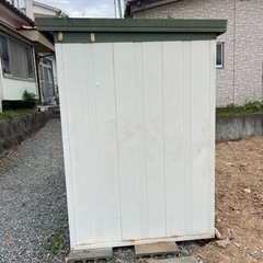 物置き　　倉庫