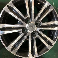 早い者勝ち！ﾀﾞｲﾊﾂ純正中古ﾎｲｰﾙ！１５インチ4.5J+45　4-100　4本セット
