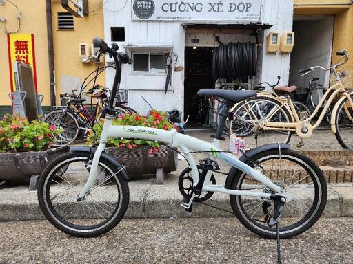 日本最大の 美品 折りたたみ自転車 ２０インチ ６変速 白 配達可能 