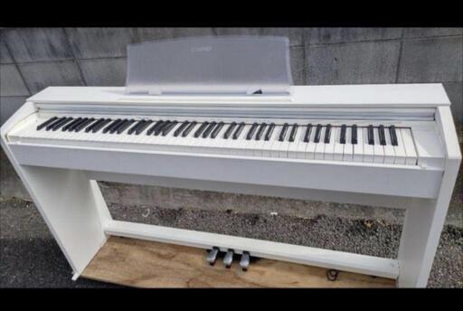兵庫は配達無料！送料込み CASIO ほぼ新品 ＆ 激可愛い❤ 電子ピアノ privia PX-770 22年購入