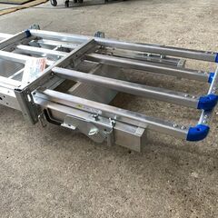 アルインコ　トラック昇降タラップ\