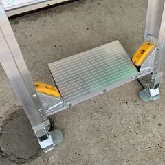 アルインコ　トラック昇降タラップ\