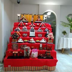 雛飾り(7段) 40年程前の物ですが美品です。