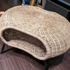 竹編椅子　明日粗大ごみ出すので、ほしい方はご連絡ください。