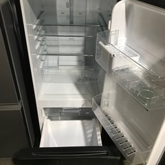 取引場所 南観音 O 2310-184 Hisense 154ℓ冷蔵庫 2020年製 HR-G1501EM 汚れ