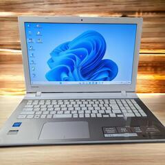 ☆美品☆ TOSHIBA Dynabook T45/RGX Windows 11 Celeron 3205U