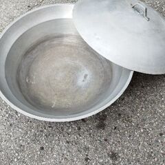 神明鍋（シンメーナービ）蓋付き