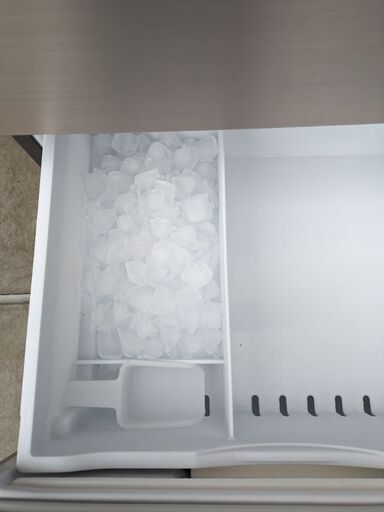 3ドア冷蔵庫315L 日立R-V32RV/自動製氷/2021年製