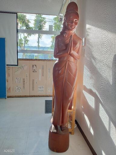 木彫り高さ約  180ｃｍ