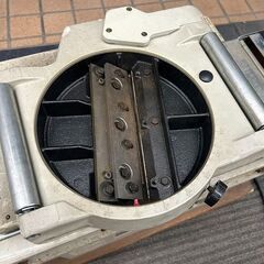 マキタ LP1802C 超仕上カンナ【野田愛宕店】【店頭取引限定】【中古】IT8YTOBO0382