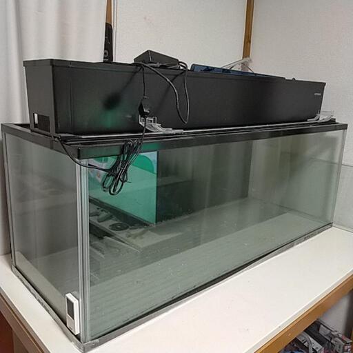 水槽120センチ
