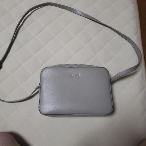 FURLA　バック