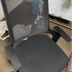 【急募】椅子 オフィスチェア 椅子 メッシュ ブラック 150-...