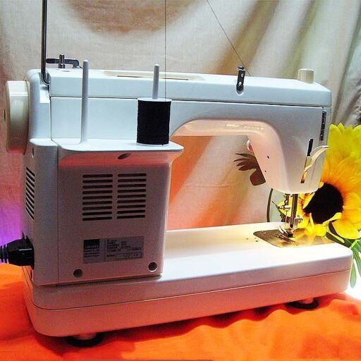 最終値下げ！ジャノメ☆Ⅿy Look 240D ロックミシン2針 4本糸