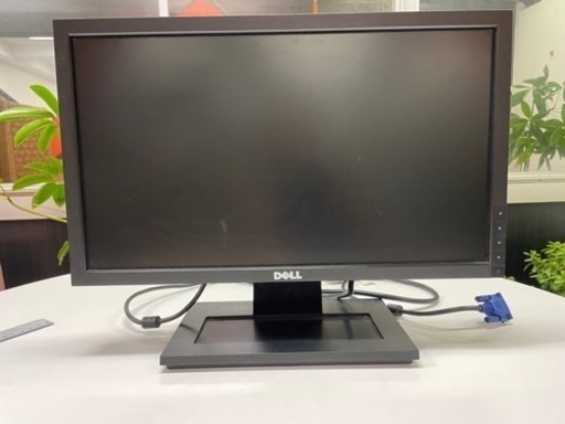PC液晶モニター　18インチ　デル