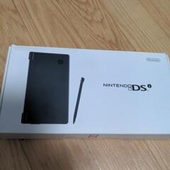 NINTENDO　DSi　ブラック　箱付き