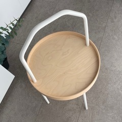 IKEA BURVIK ブールヴィーク　サイドテーブル