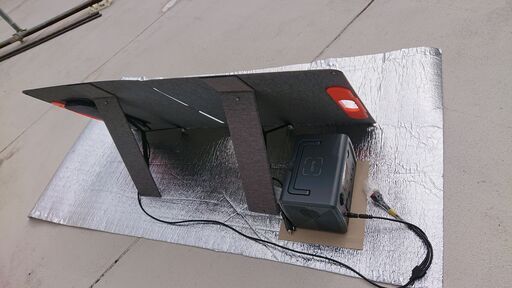 商談中！ 新品同様 ポータブル電源600W ソーラーパネル100W 元箱  