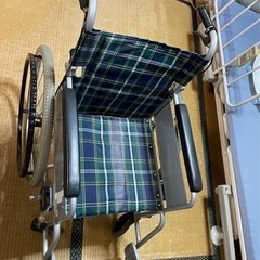 (お譲り予定者決まりました)車椅子　KAWAMURA