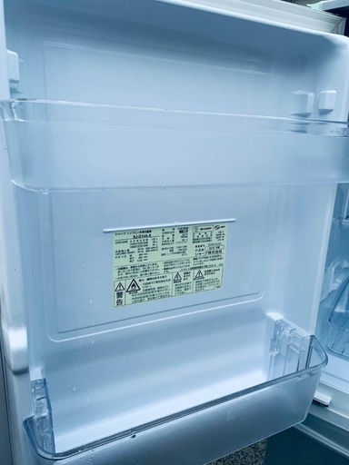 ♦️EJ1854番 SHARPノンフロン冷凍冷蔵庫 【2015年製】
