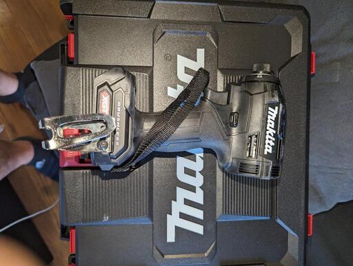 マキタのインパクト、TD002