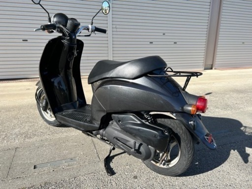 ☆トゥデイ低燃費4ストモデル☆外装カウル一式・タイヤ・フォークブーツなどなど新品交換^_^イロイロ整備で快調です☆50cc原付スクーター☆ ☆トゥデイ低燃費4ストモデル☆外装カウル一式・タイヤ・フォーク