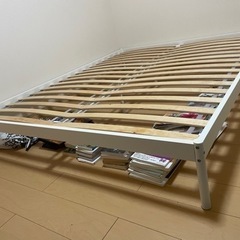 金属製ベッドフレーム（IKEA）
