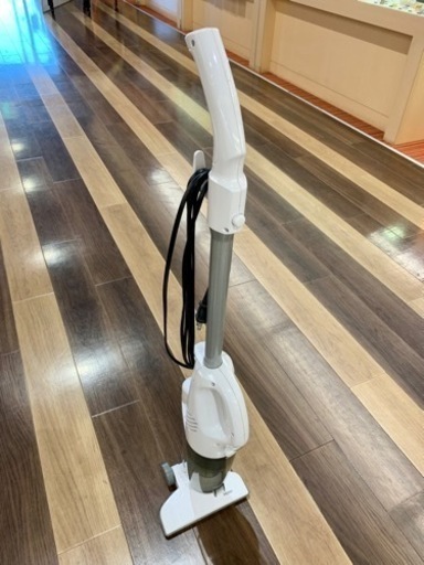 サイクロン式スティック型クリーナー 掃除機