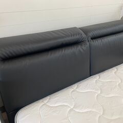 クイーンベッド　ブラック　マットレス付き