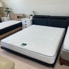 クイーンベッド　ブラック　マットレス付き