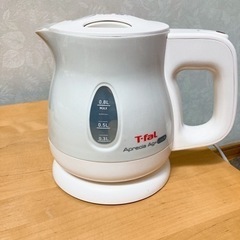 値下げしました 2000円→1500円 T-faL 電気ケトル ...