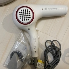 ヘアビューザー　ドライヤー