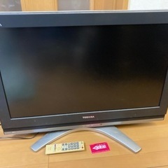 東芝　テレビ　32型