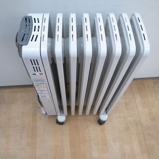 41/510 デロンギ オイルヒーター HR030812TF【モノ市場 知立店 