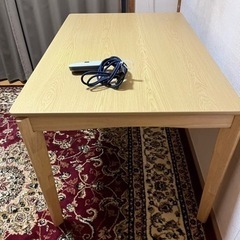 こたつテーブルです。