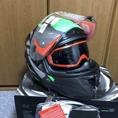 新品　フルフェイスヘルメット　LS2 定価37000円