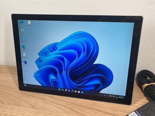Sim搭載・本体〉05100  Microsoft Surface Pro5第7世代 8GB/256GB i5 Office2021 Windows11