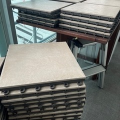 TOTOベランダタイル　バーセア100枚